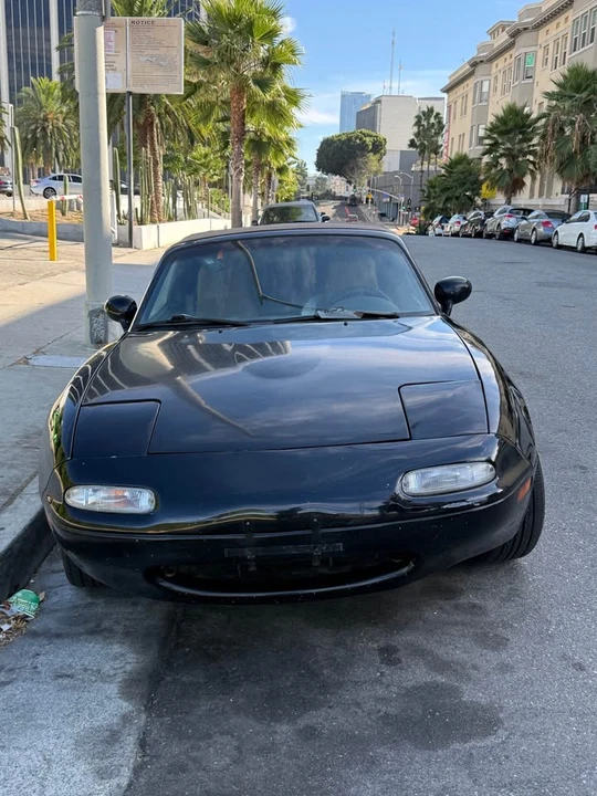 1994 Mazda NA MX-5 Miata - Image 2 of 12