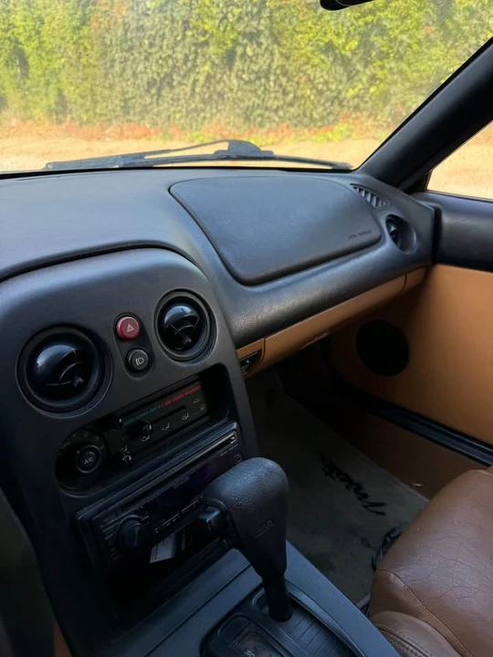 1994 Mazda NA MX-5 Miata - Image 9 of 12