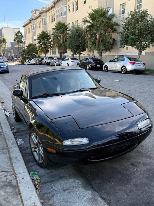 1994 Mazda NA MX-5 Miata - Image 3 of 12