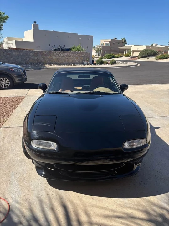 1994 Mazda NA MX-5 Miata - Image 2 of 3
