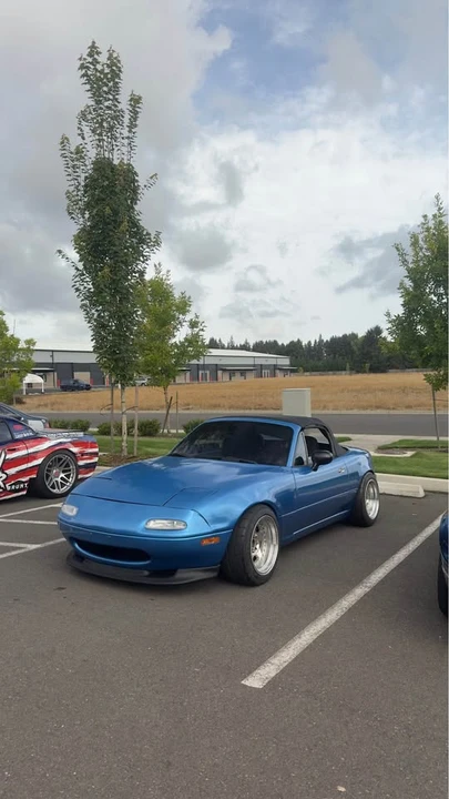 1994 Mazda NA MX-5 Miata - Image 2 of 3