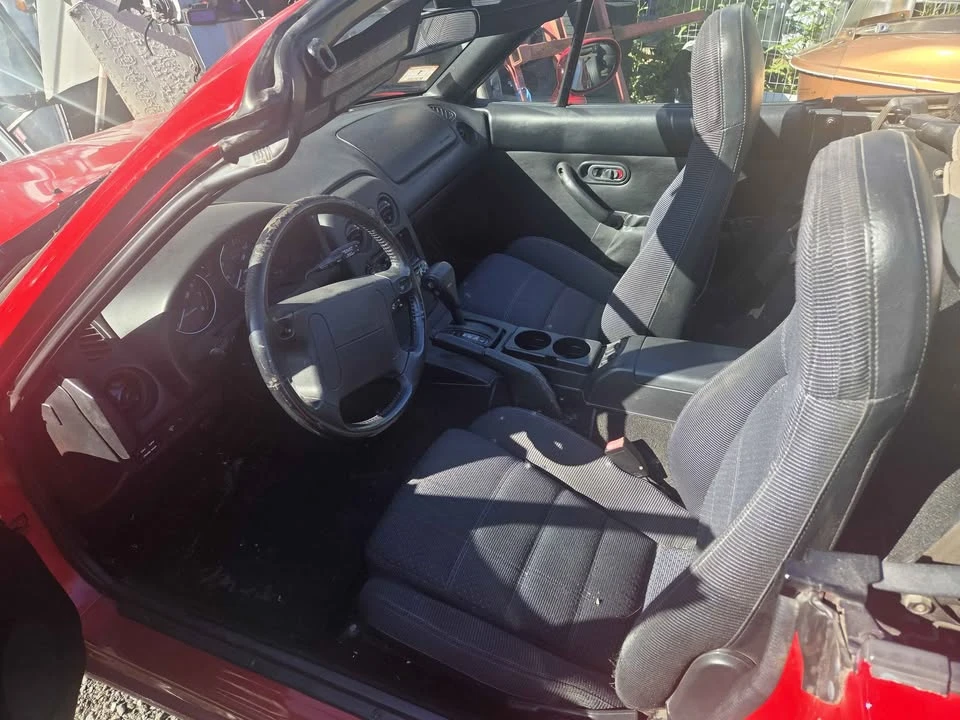 1994 Mazda NA MX-5 Miata - Image 10 of 10
