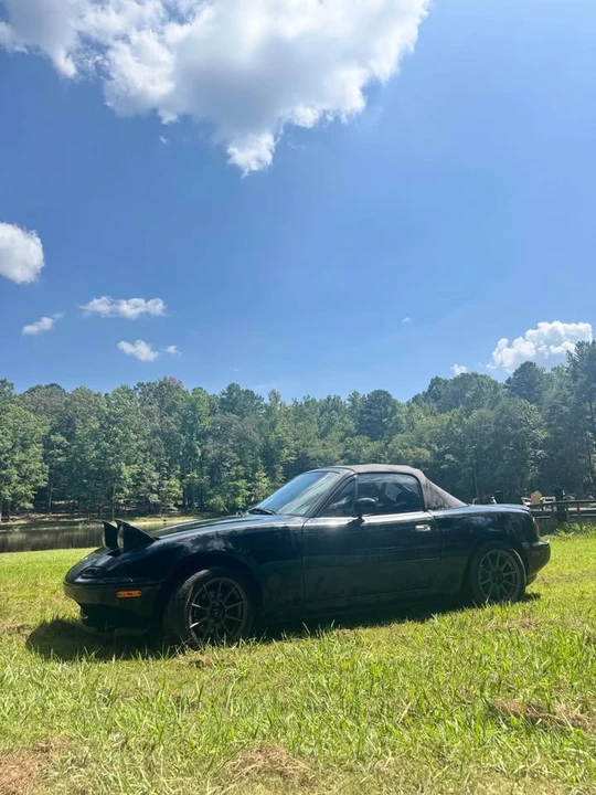 1994 Mazda NA MX-5 Miata - Image 2 of 13