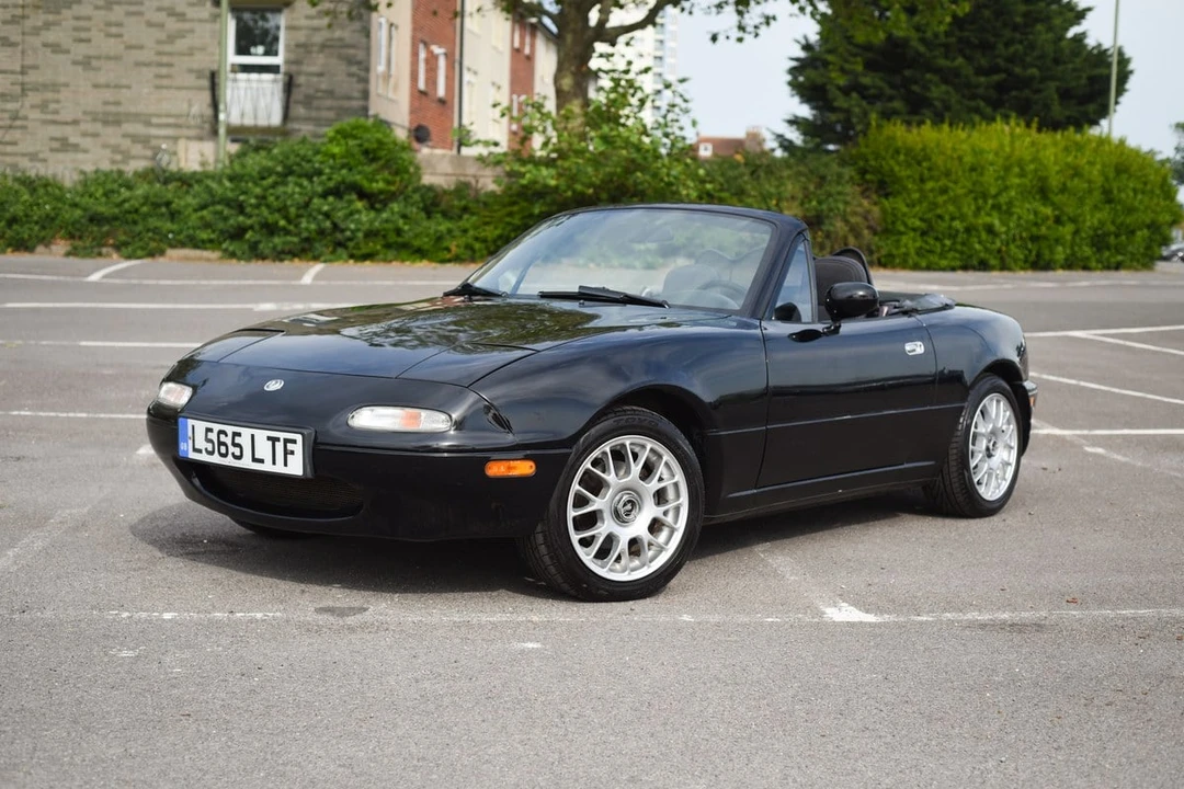 1994 Mazda NA MX-5 Miata - Image 3 of 30