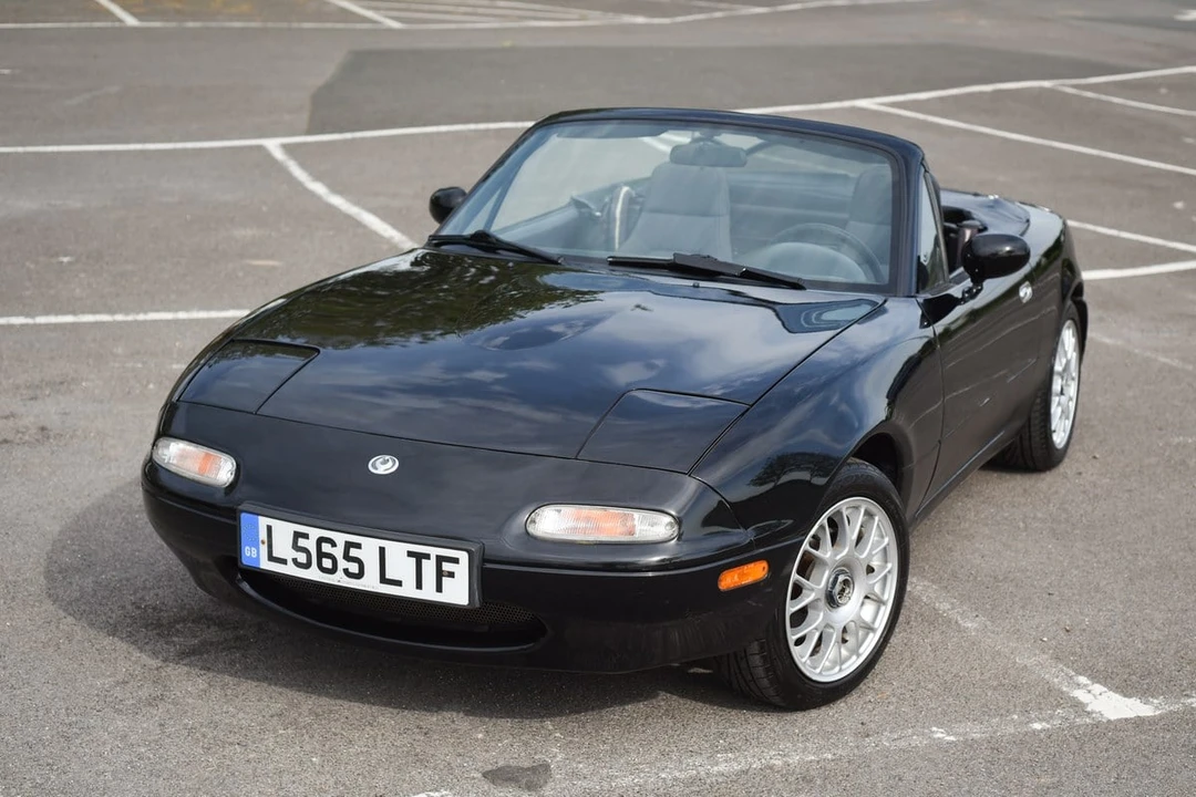 1994 Mazda NA MX-5 Miata - Image 7 of 30