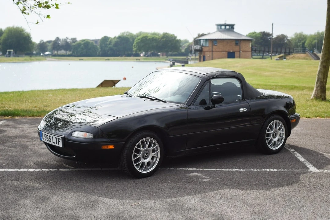1994 Mazda NA MX-5 Miata - Image 23 of 30