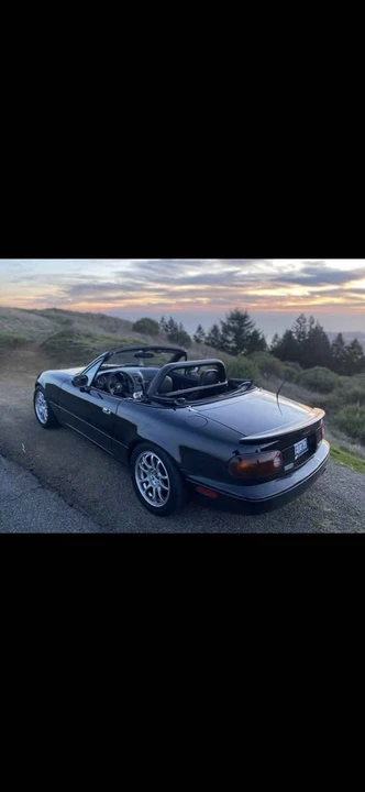 1994 Mazda NA MX-5 Miata - Image 8 of 12