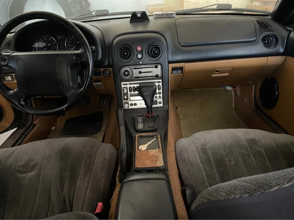 1994 Mazda NA MX-5 Miata - Image 8 of 9