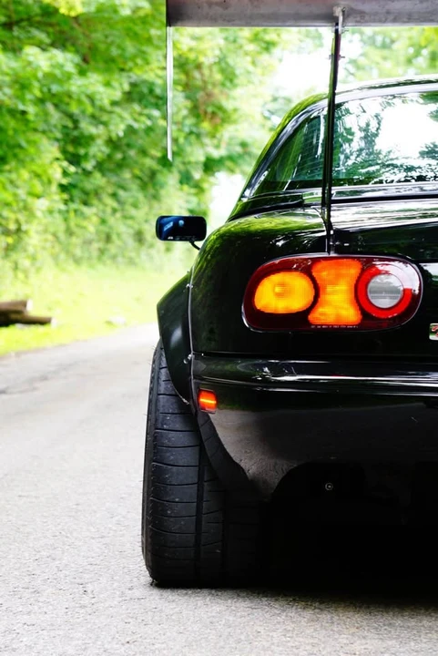 1994 Mazda NA MX-5 Miata - Image 14 of 20
