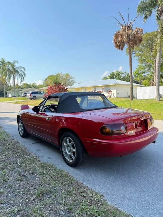 1994 Mazda NA MX-5 Miata - Image 4 of 6