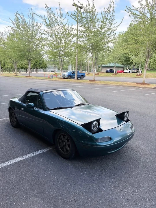 1994 Mazda NA MX-5 Miata - Image 9 of 17
