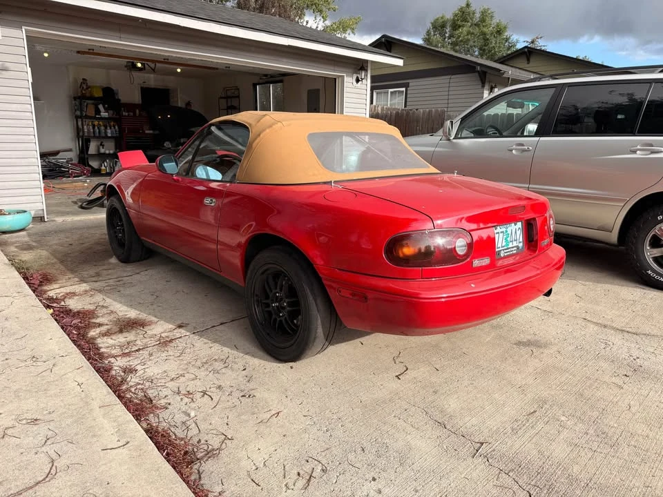1994 Mazda NA MX-5 Miata - Image 4 of 8