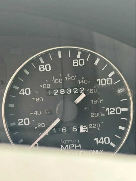 1994 Mazda NA MX-5 Miata - Image 8 of 10