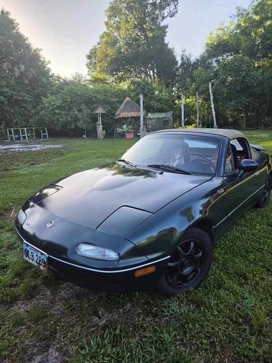 1994 Mazda NA MX-5 Miata - Image 7 of 18