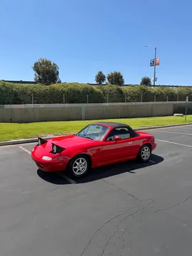 1994 Mazda MX-5 Club Convertible 2D