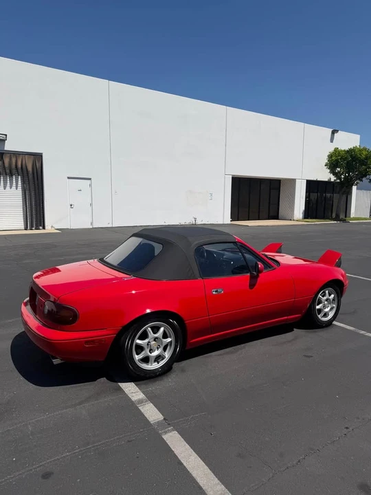 1994 Mazda NA MX-5 Miata - Image 3 of 9