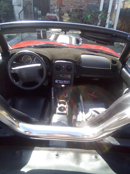 1994 Mazda NA MX-5 Miata - Image 4 of 9