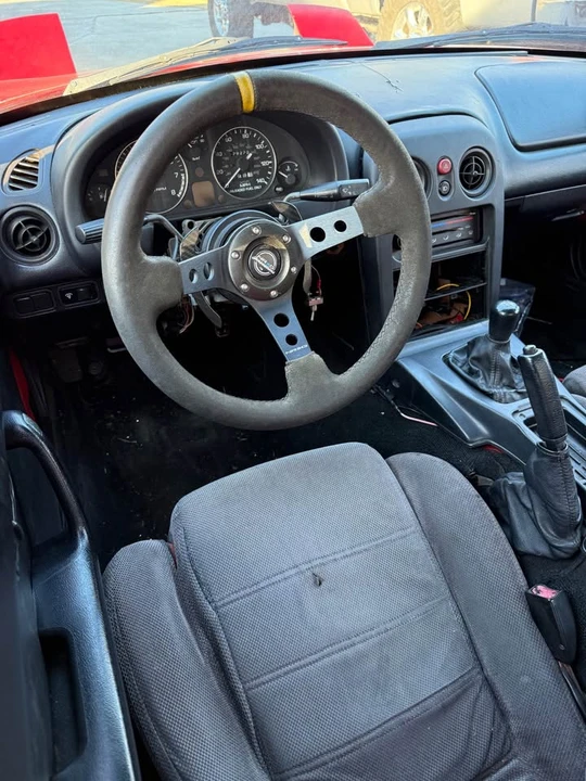 1994 Mazda NA MX-5 Miata - Image 4 of 8