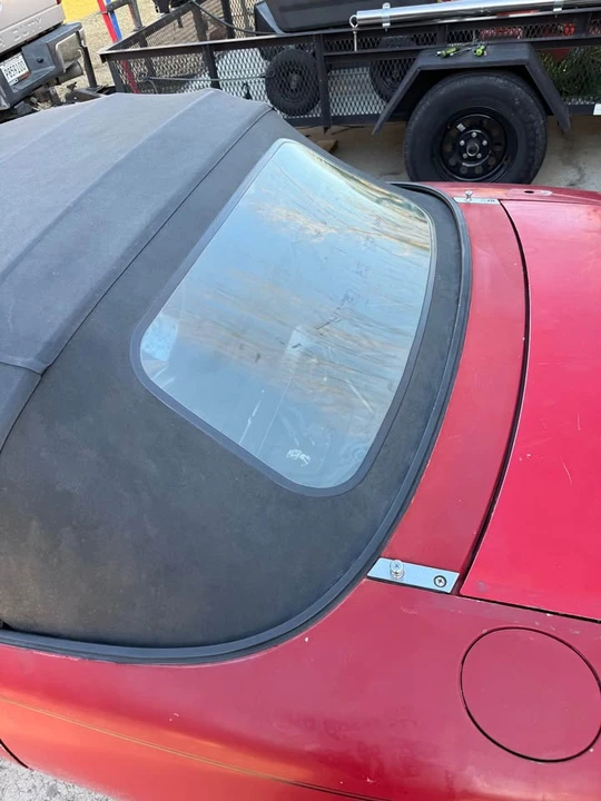 1994 Mazda NA MX-5 Miata - Image 5 of 8
