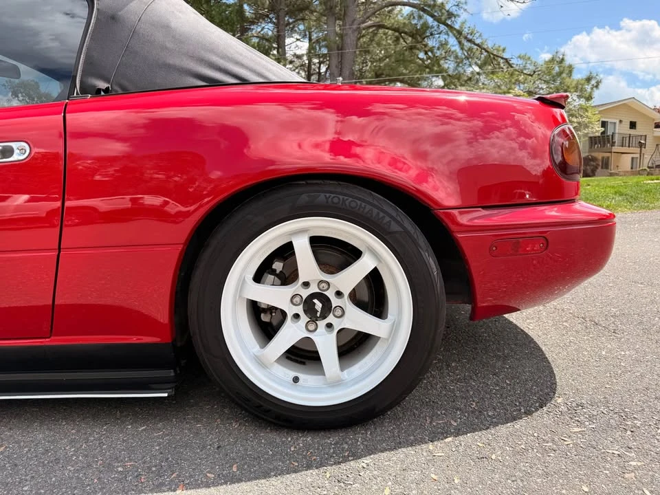 1994 Mazda NA MX-5 Miata - Image 6 of 15