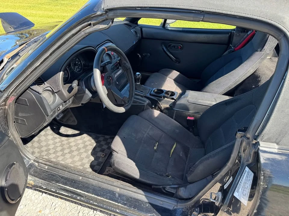 1994 Mazda NA MX-5 Miata - Image 8 of 13