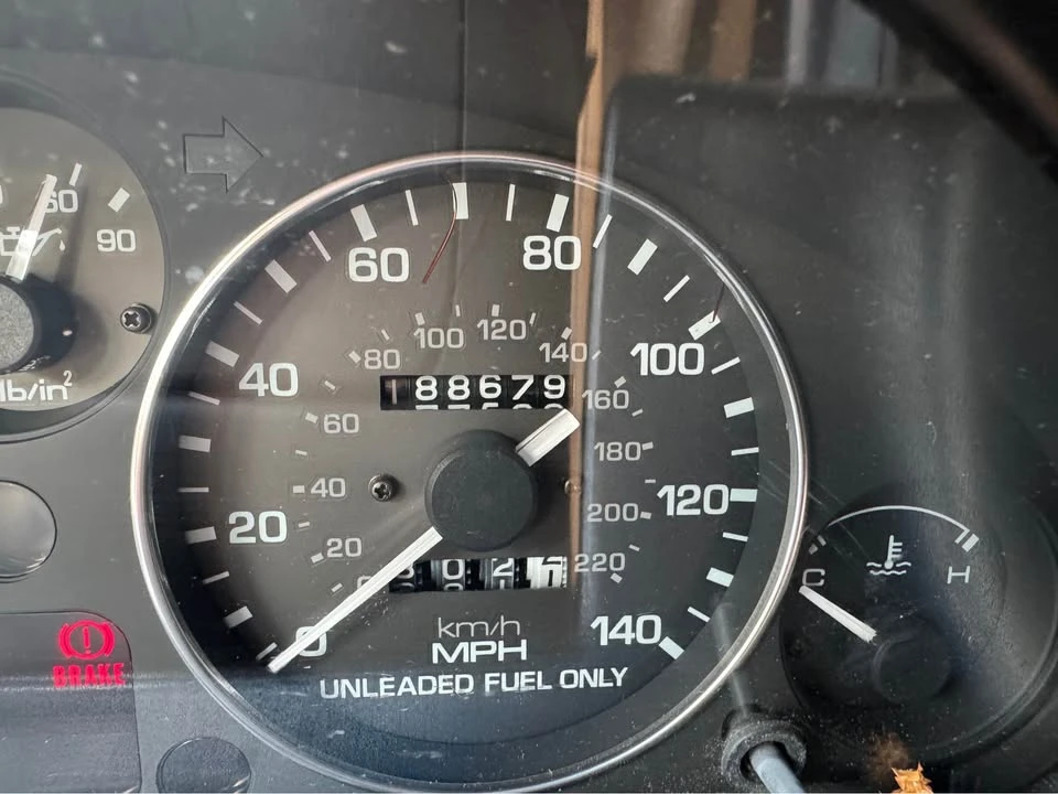1994 Mazda NA MX-5 Miata - Image 12 of 16