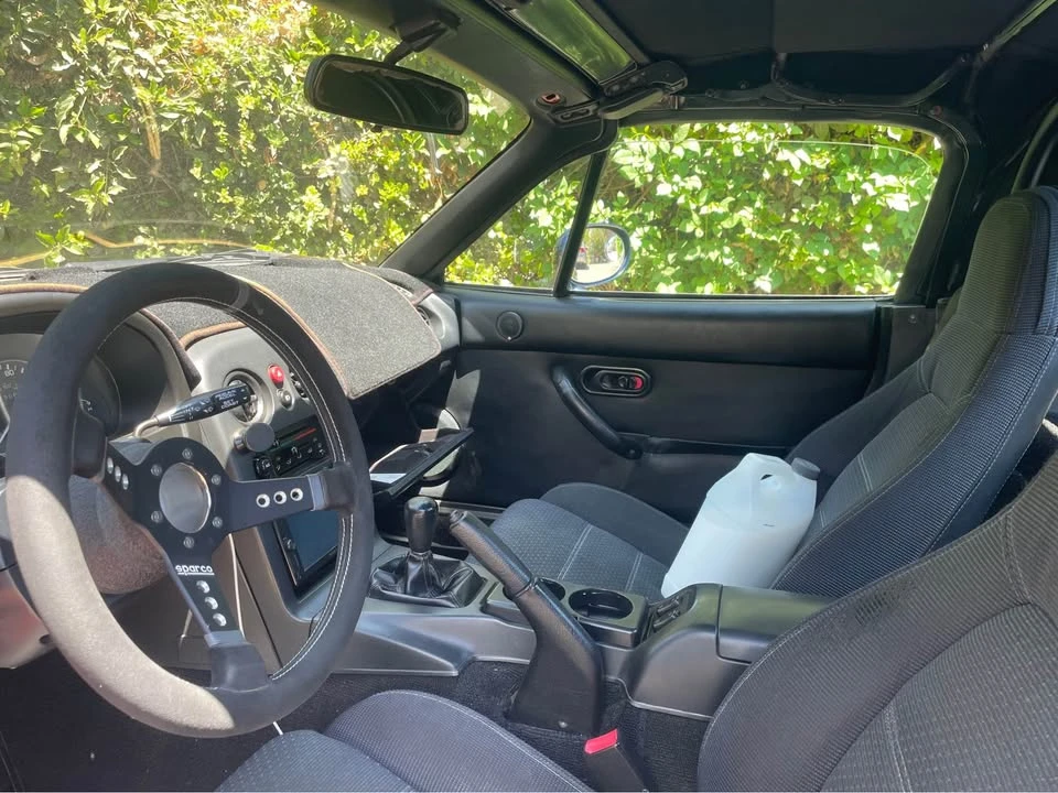 1994 Mazda NA MX-5 Miata - Image 11 of 14