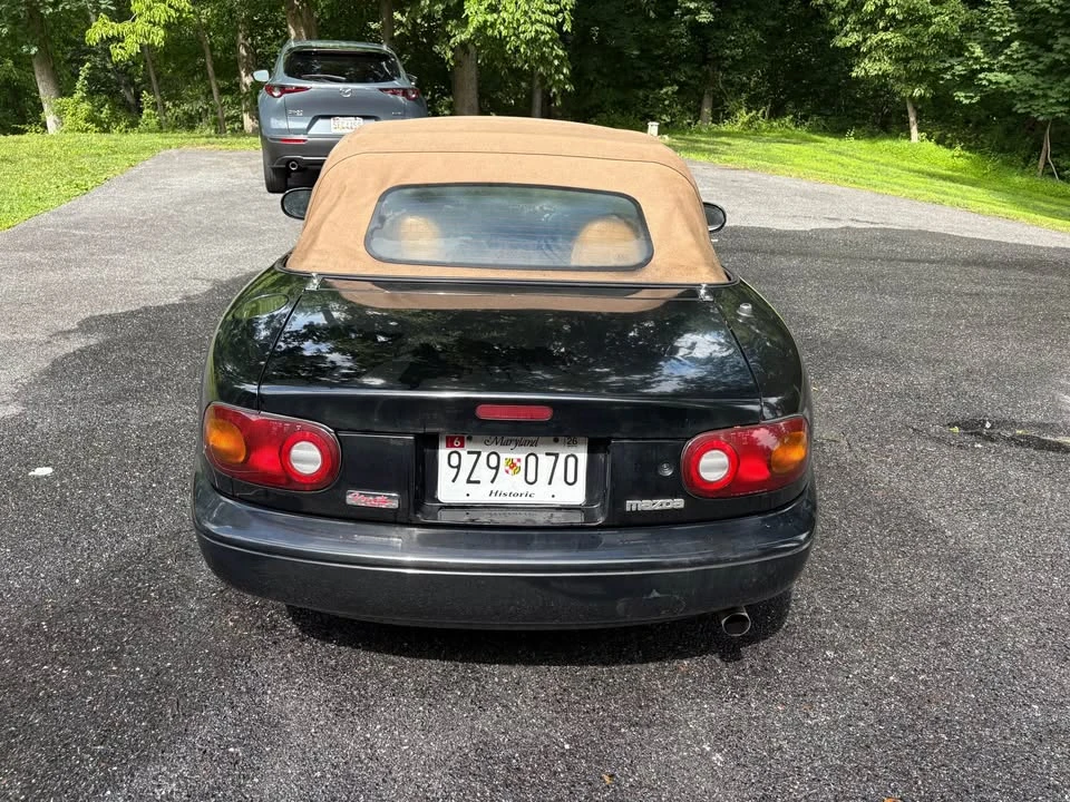 1994 Mazda NA MX-5 Miata - Image 8 of 9