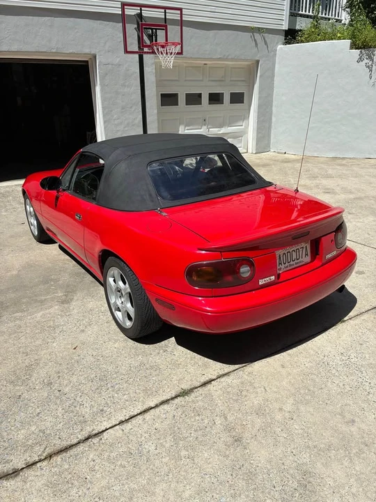 1994 Mazda NA MX-5 Miata - Image 4 of 13