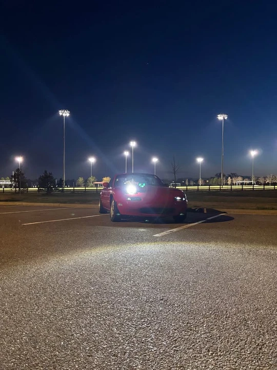 1994 Mazda NA MX-5 Miata - Image 13 of 18