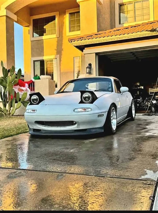 1994 Mazda NA MX-5 Miata - Image 2 of 18