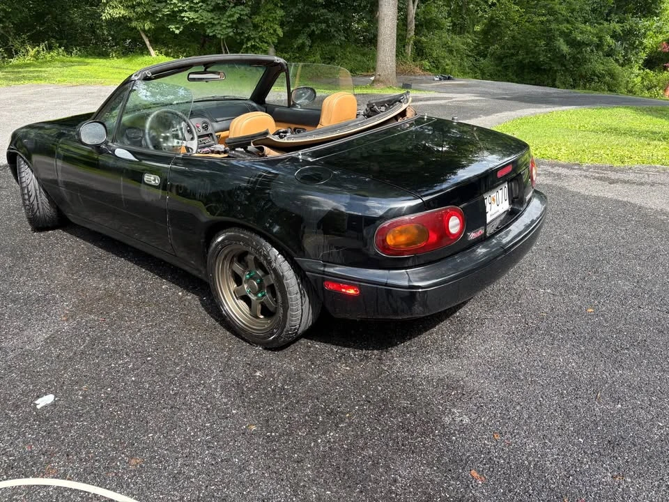 1994 Mazda NA MX-5 Miata - Image 3 of 9