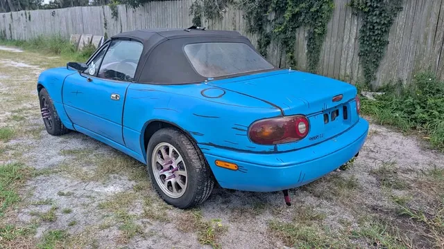 1994 Mazda MX-5 Convertible 2D