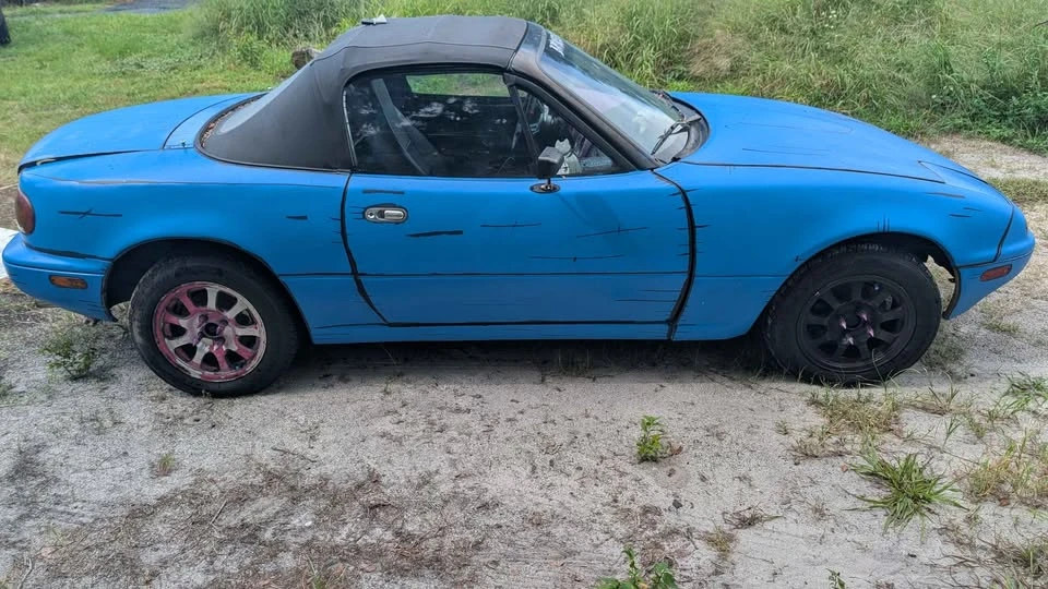 1994 Mazda NA MX-5 Miata - Image 10 of 13