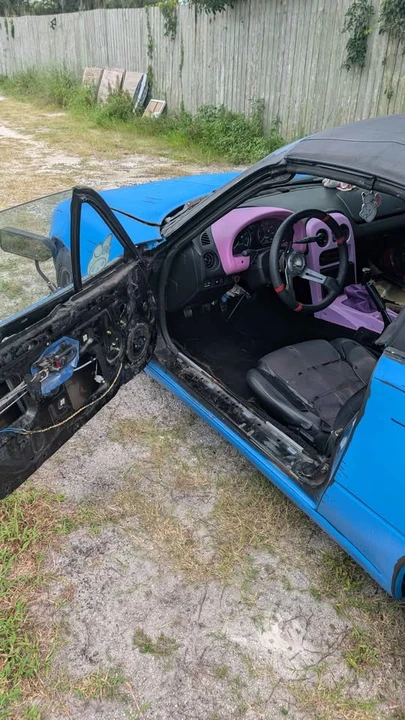 1994 Mazda NA MX-5 Miata - Image 13 of 13
