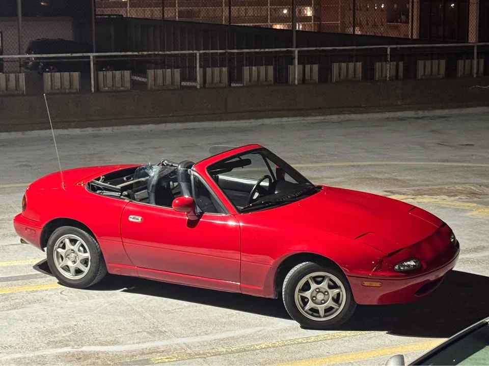 1994 Mazda NA MX-5 Miata - Image 4 of 8