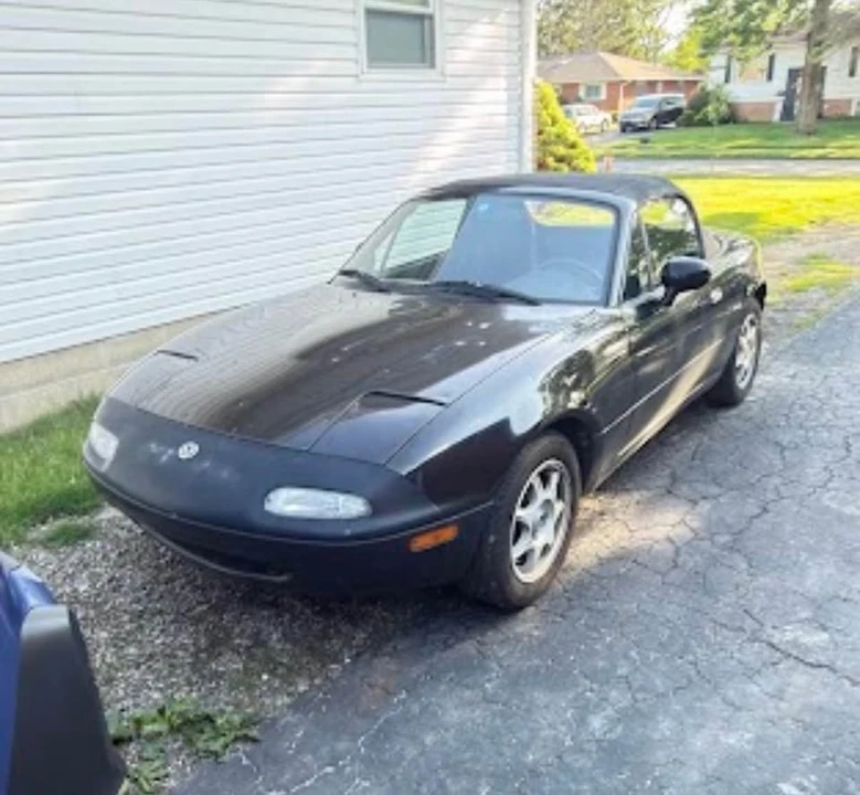 1994 Mazda NA MX-5 Miata - Image 2 of 4