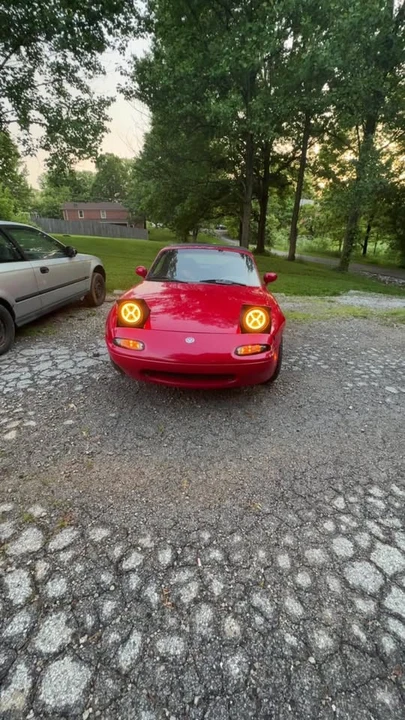 1994 Mazda NA MX-5 Miata - Image 3 of 4