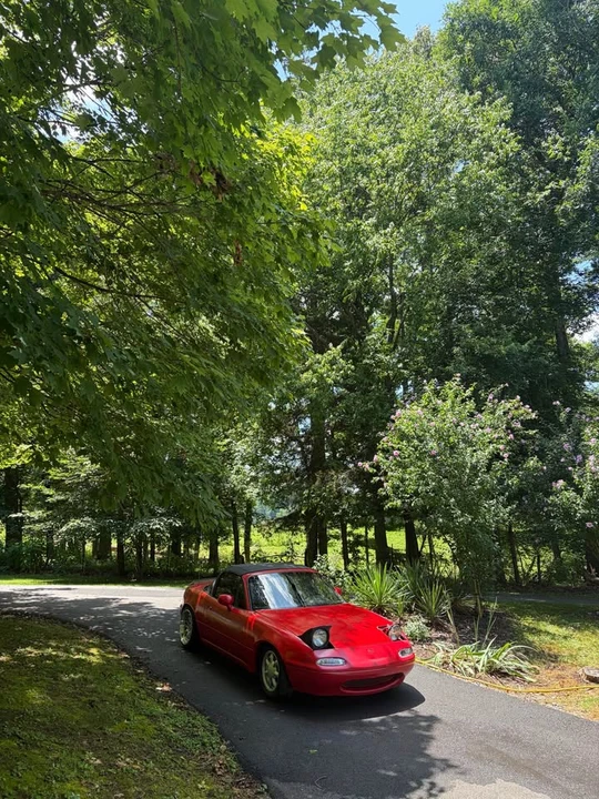 1994 Mazda NA MX-5 Miata - Image 2 of 8