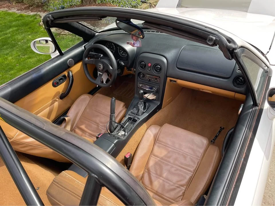 1994 Mazda NA MX-5 Miata - Image 17 of 19