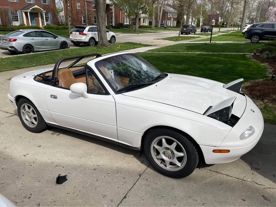 1994 Mazda NA MX-5 Miata - Image 18 of 19