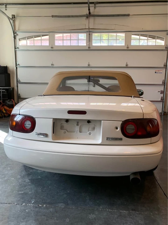 1994 Mazda NA MX-5 Miata - Image 15 of 19