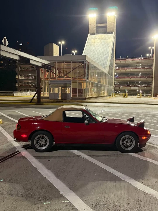 1994 Mazda NA MX-5 Miata - Image 2 of 15