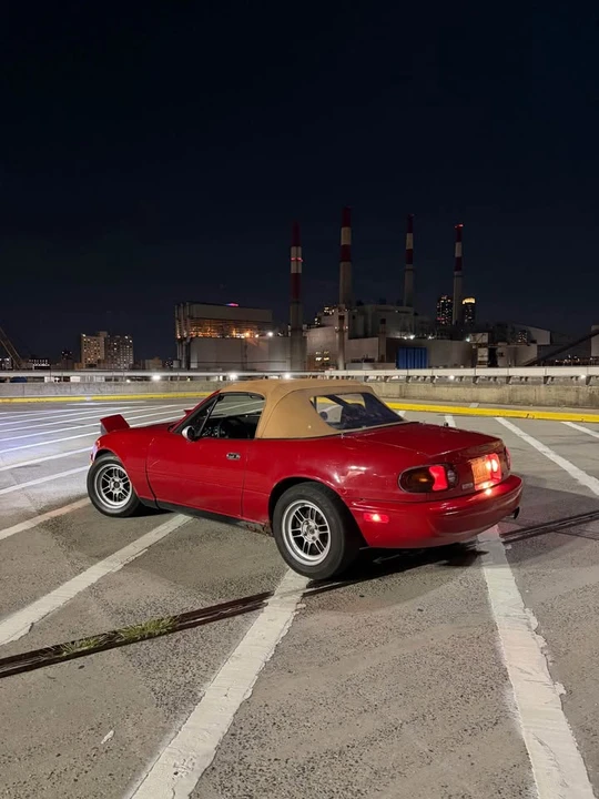 1994 Mazda NA MX-5 Miata - Image 8 of 15