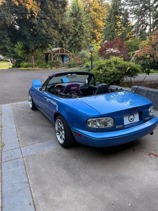 1994 Mazda NA MX-5 Miata - Image 4 of 4