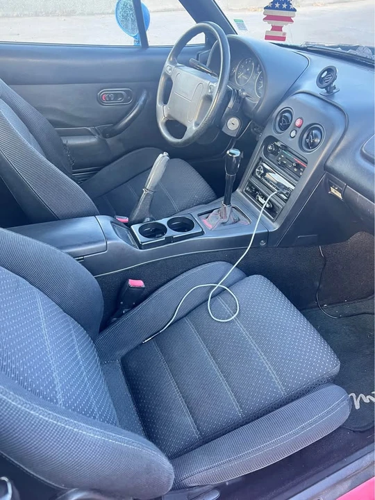 1994 Mazda NA MX-5 Miata - Image 14 of 18