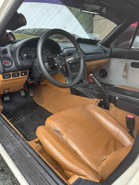 1994 Mazda NA MX-5 Miata - Image 5 of 5