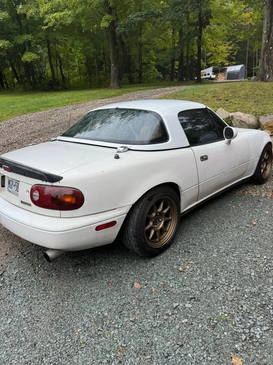 1994 Mazda NA MX-5 Miata - Image 3 of 5