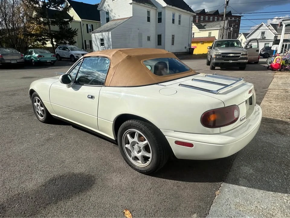 1994 Mazda NA MX-5 Miata - Image 3 of 7