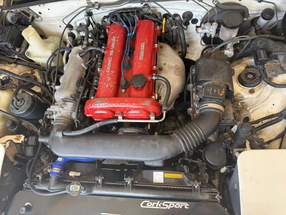 1994 Mazda NA MX-5 Miata - Image 8 of 10